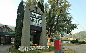 Ray Lyn Motel